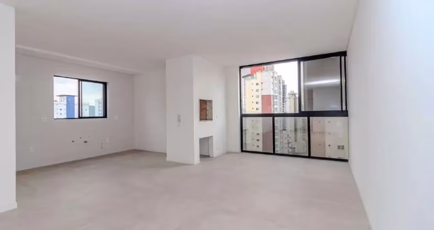Apartamento à venda no Ed. Farol de Valença em Balneário Camboriú