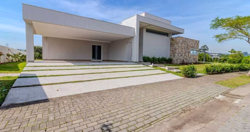 Casa à venda no Cond. Reserva Camboriú Yatch &amp; Golf em Camboriú