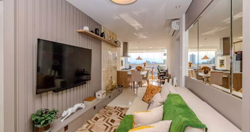 Apartamento à venda no Edifício Porto Januário