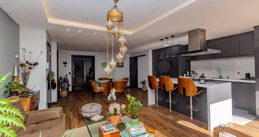 Apartamento à venda no Ed. Amores do mar em Balneário Camboriú