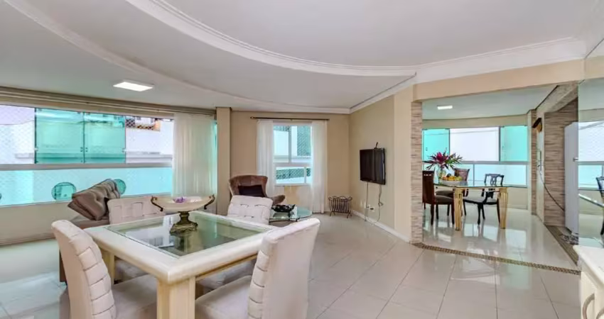 Apartamento à venda no centro de balneário camboriú