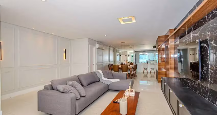 Apartamento com vista mar à venda na praia brava em itajaí