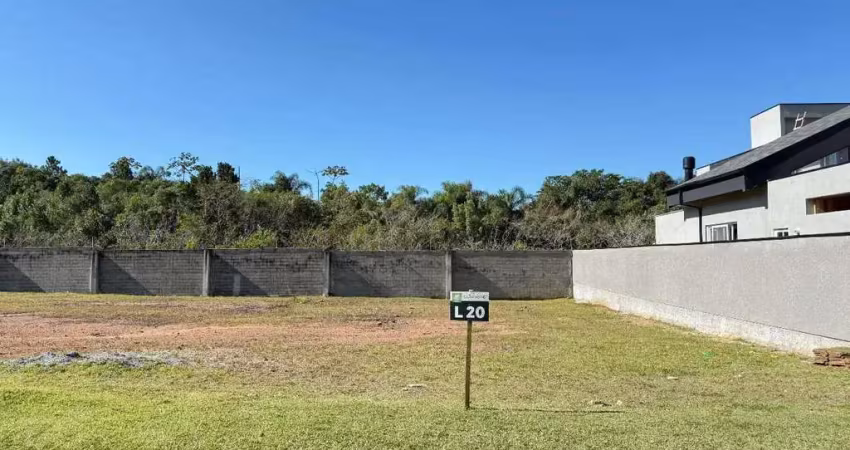 Terreno em condomínio fechado à venda na Rua Joaquim Garcia, 1764, Centro, Camboriú