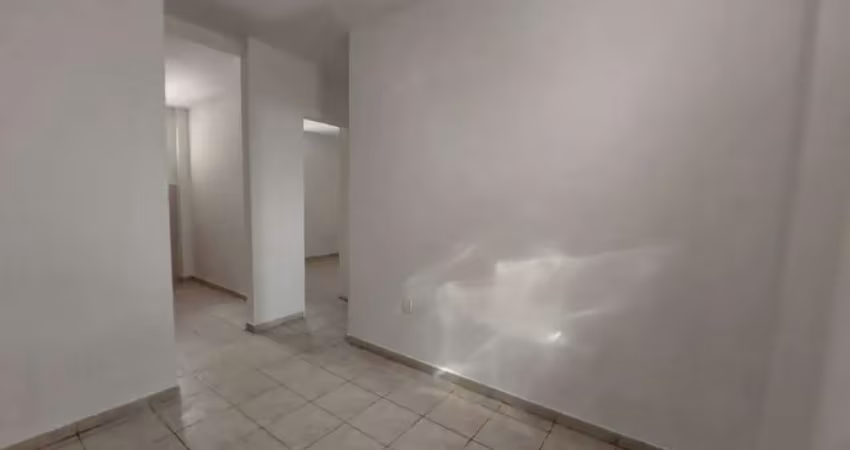 Apartamento com 2 quartos  para alugar, 0.00 m2 por r$650.00  - salgado - caruaru/pe