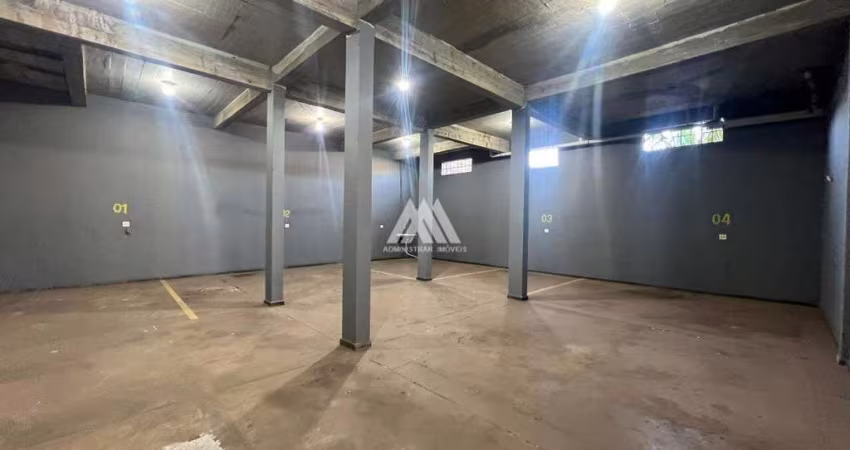 Alugo loja comercial em Itaúna com excelente localização!