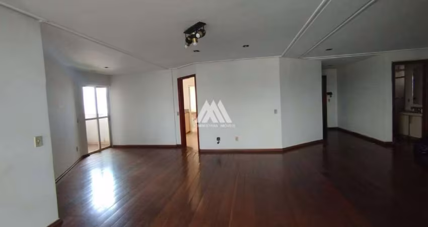 Vendo apartamento em Itaúna com localização incrível no coração da cidade!