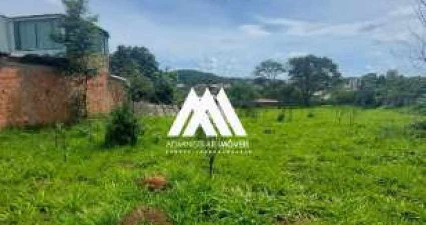Vendo lote comercial em Itaúna com ótima localização!