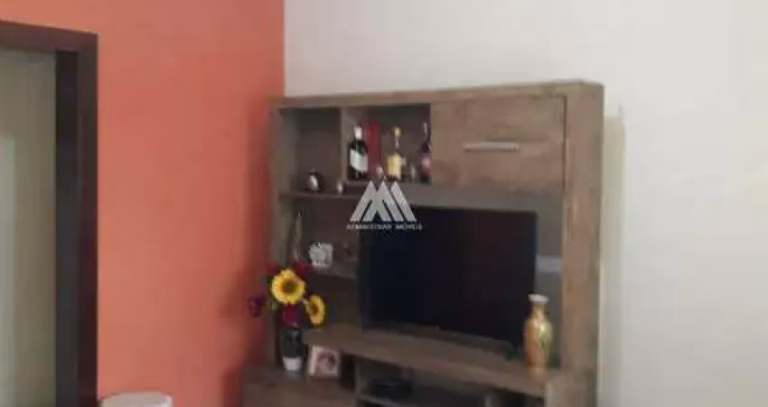 Vendo apartamento em Itaúna com excelente localização!