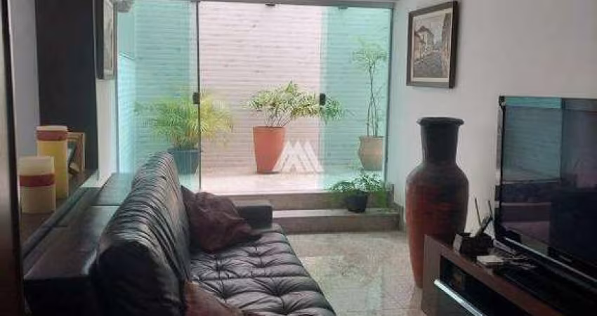 Vendo apartamento em Itaúna com 03 quartos sendo planejado e 02 vaga e área privativa em ótima localização