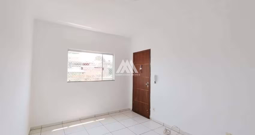 Vendo apartamento em Itaúna com excelente localização!