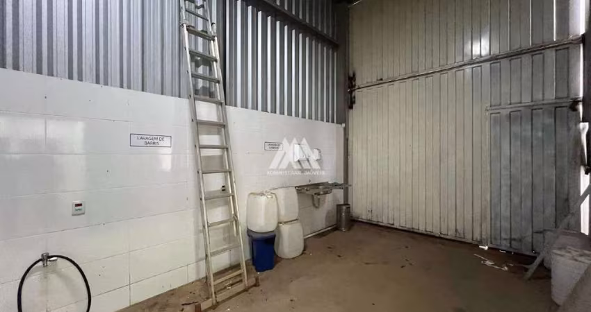 Alugo galpão em Itatiaiuçu de 190m² com excelente localização.