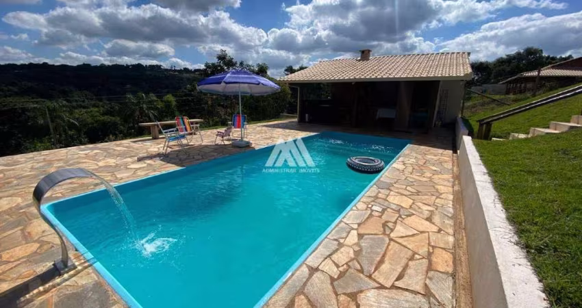 Vendo chácara em Itatiaiuçu de 1000m² com excelente localização.