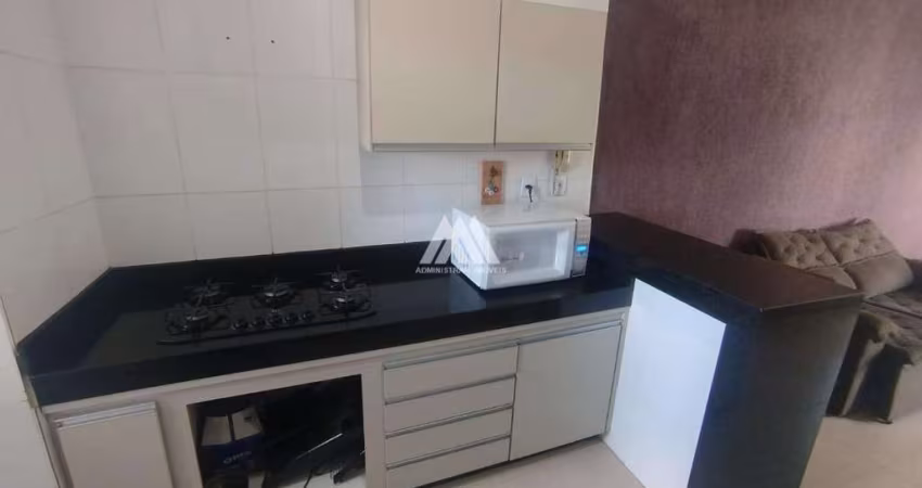 Vendo apartamento em Itaúna com 03 quartos com excelente localização.