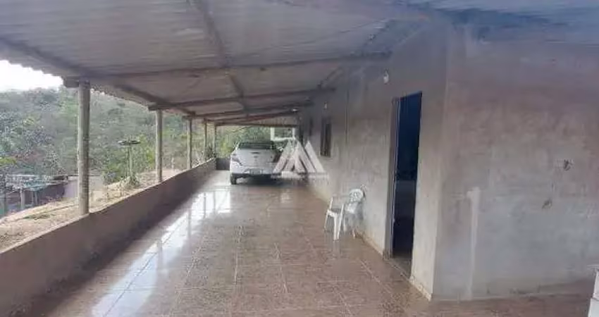 Vendo chácara em itatiaiuçu em excelente localização!