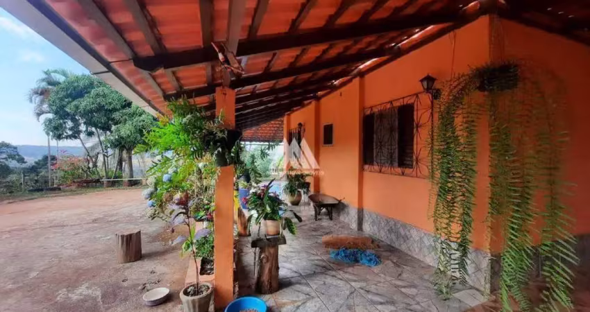 Vendo chácara em itatiaiuçu em excelente localização!