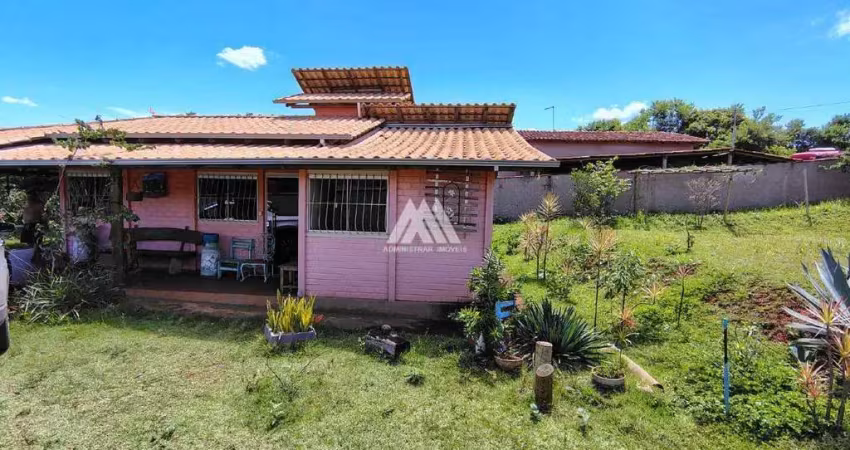 Vendo chácara em itatiaiuçu de 1000m² com 03 quartos e piscina excelente localização