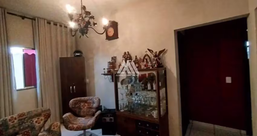 Vendo apartamento em itaúna com excelente localização no três marias!