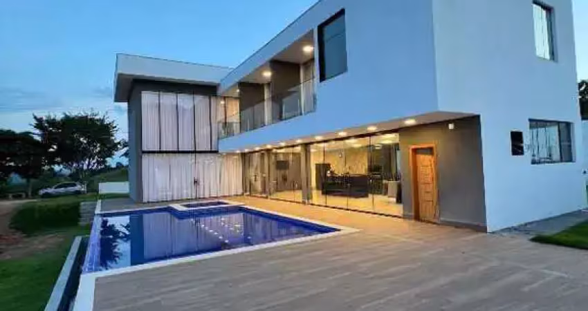 Casa alto padrão a venda condomínio fechado em bonfim mg!