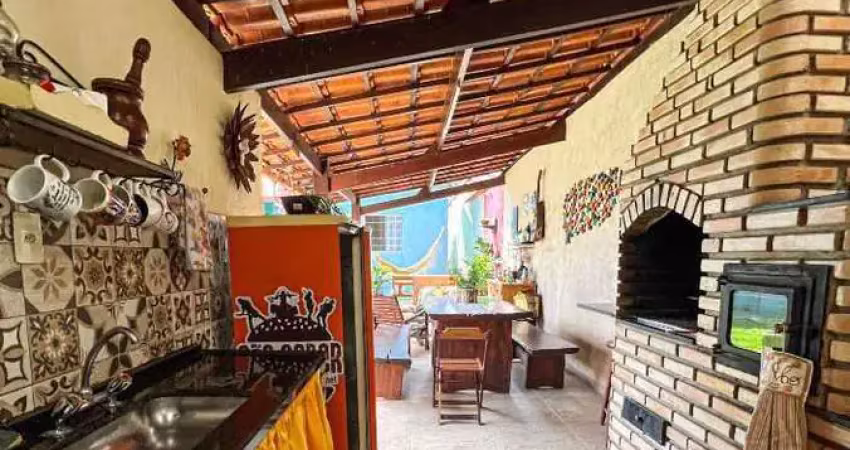 Casa á venda com ótima localização, terreno de 225m² em igarapé mg!