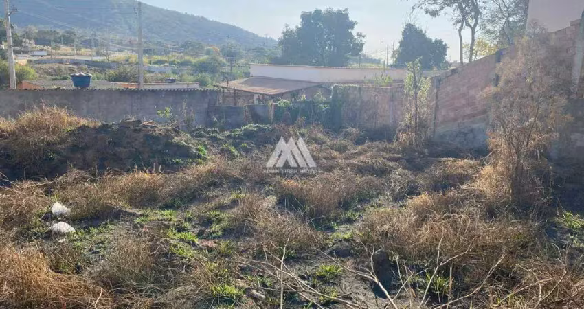 Terreno em condomínio fechado à venda no Conjunto Habitacional Jadir Marinho, Itaúna 
