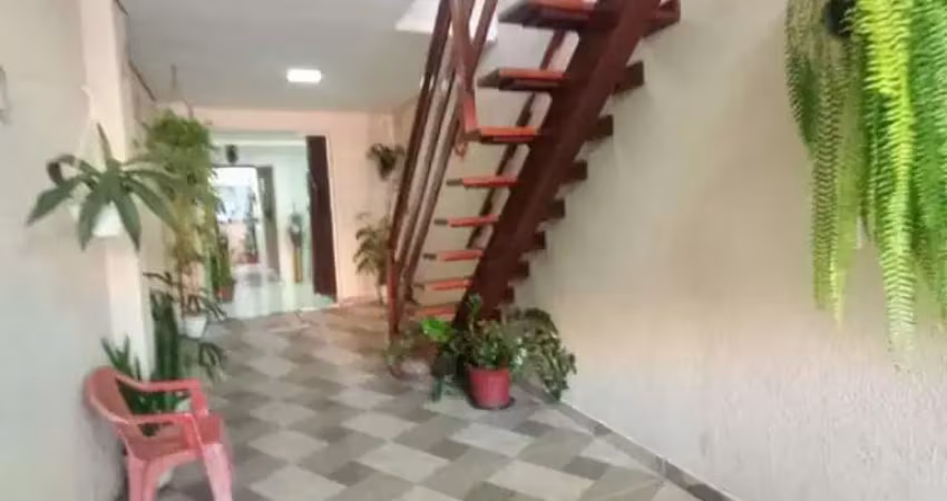Casa térrea para locação com 03 quartos e garagem para 03 carros em igarapé mg!