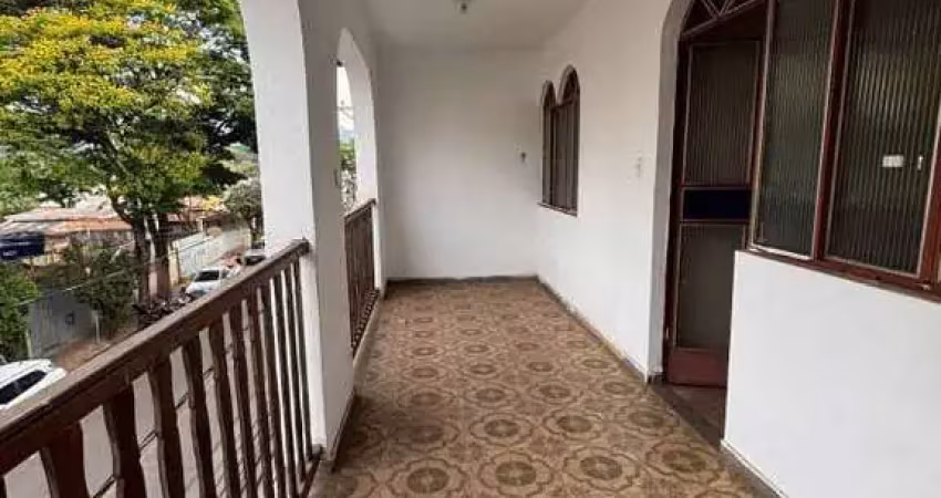 Apartamento com 5 quartos para alugar no Centro, Igarapé 