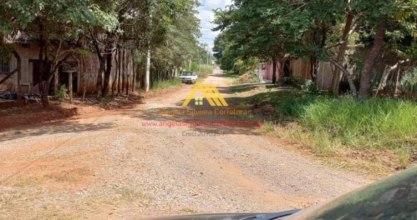 Chácara para Venda em Araçoiaba da Serra, Parque Monte Bianco, 2 dormitórios, 1 suíte, 2 banheiros, 4 vagas