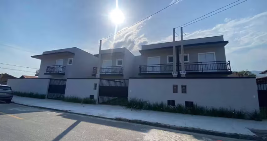 Sobrado com 2 dormitórios à venda, 90 m² por R$ 560.000,00 - Centro - Bertioga/SP
