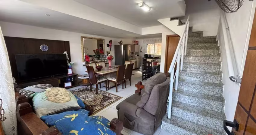 Village com 3 dormitórios à venda, 108 m² por R$ 800.000,00 - Vila Agao - Bertioga/SP
