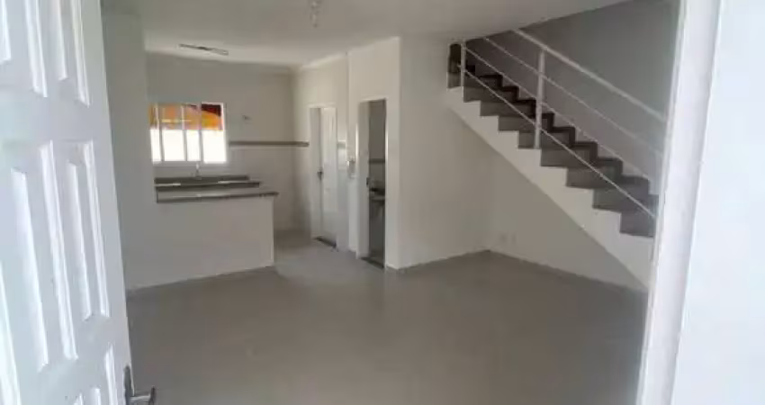 Sobrado com 2 suítes à venda, 75 m² por R$ 420.000 - Jardim Rafael - Bertioga/SP