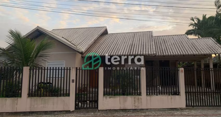 Casa comercial com 1 sala à venda no Tapajós, Indaial 