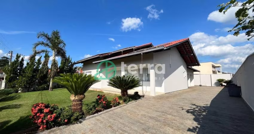 Casa com 3 quartos à venda no Carijós, Indaial 