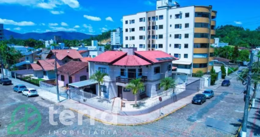 Casa comercial com 1 sala à venda no Estados, Indaial 