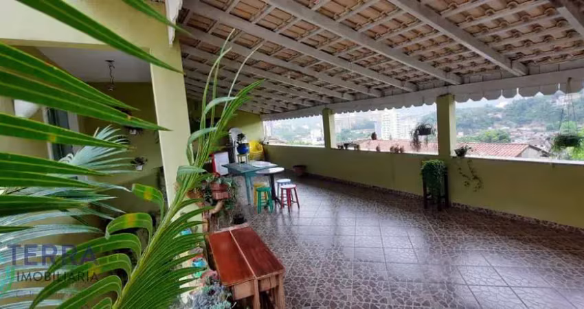 Casa com 4 quartos à venda na Escola Agrícola, Blumenau 