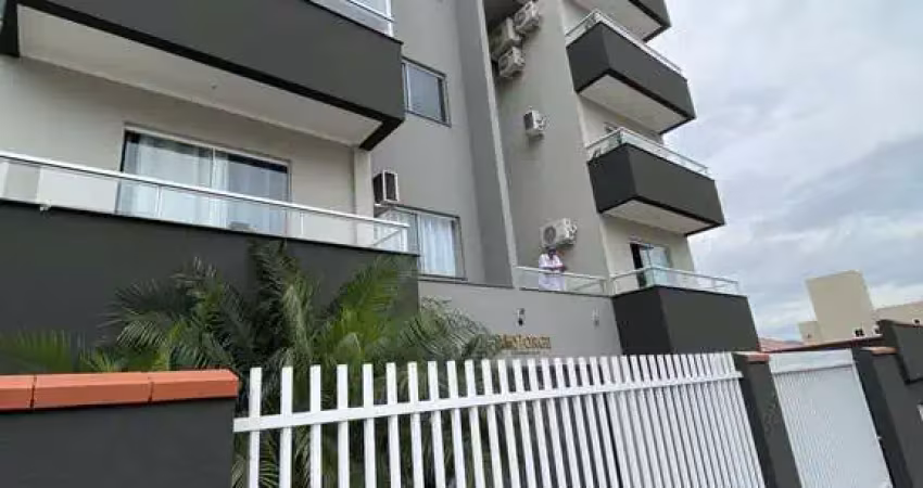Apartamento com 2 quartos para alugar em Benedito, Indaial 