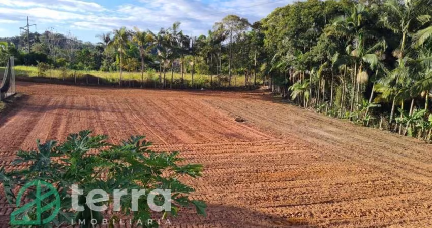 Terreno à venda no Carijós, Indaial 