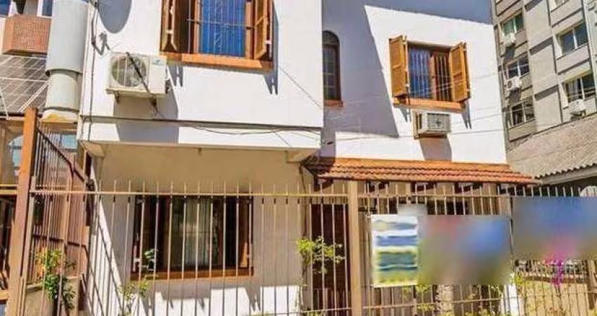 Casa para Venda em Porto Alegre, Petrópolis, 4 dormitórios, 3 banheiros, 2 vagas