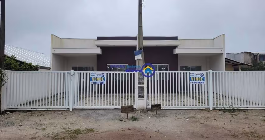 Residências bem Localizadas no Balnéario Primavera