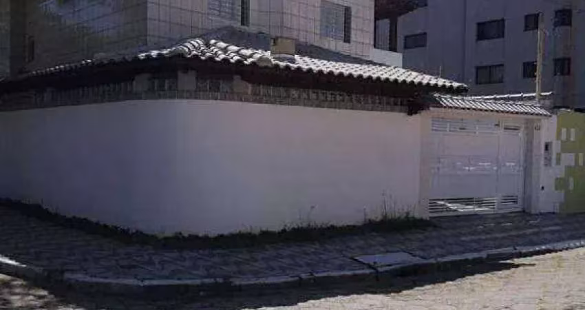Sobrado com 4 dormitórios à venda, 132 m² por R$ 580.000,00 - Aviação - Praia Grande/SP