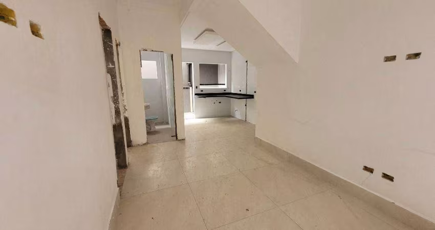 Casa com 2 dormitórios à venda, 48 m² por R$ 338.000,00 - Maracanã - Praia Grande/SP