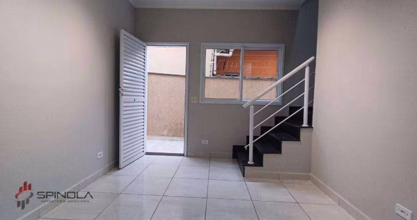 Sobrado com 2 dormitórios à venda, 58 m² por R$ 320.000,00 - Maracanã - Praia Grande/SP