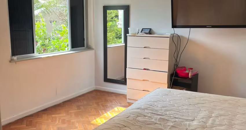 Ap  3/4  graça   amplo arejado  $299.000,00 oportunidade unica