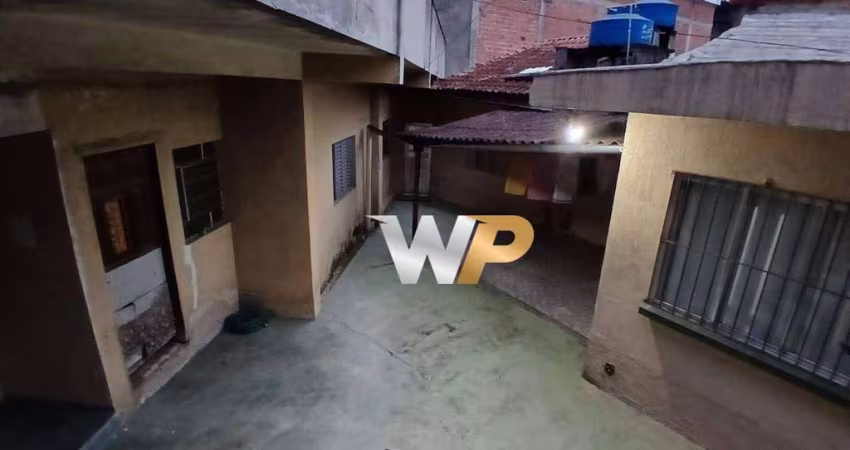 Sobrado com 3 dormitórios à venda, 279 m² por R$ 745.000 - Vila Nogueira - Diadema/SP