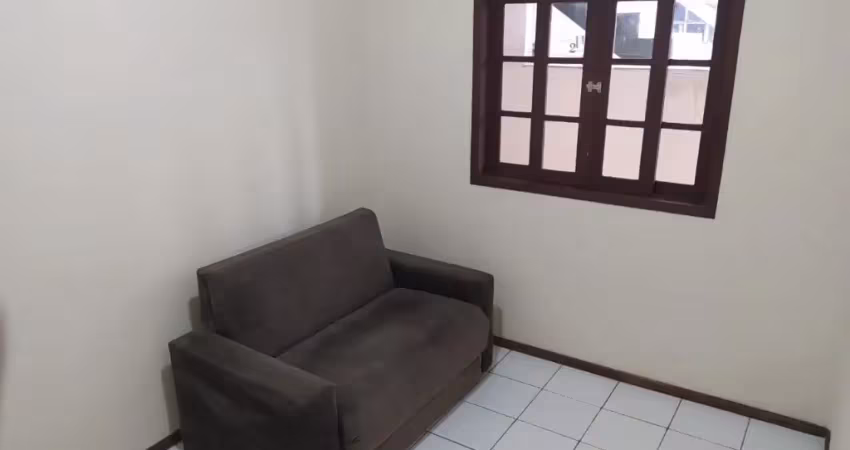 Apartamento semimobiliado com 1 dormitório – bela vista – são josé – sc