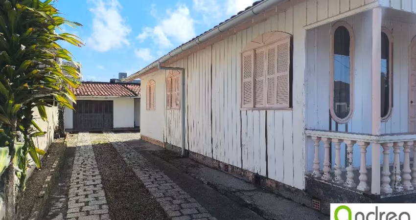 Casa com 3 quartos à venda na Rua Irineu Alves Garcia, 161, Recife, Tubarão