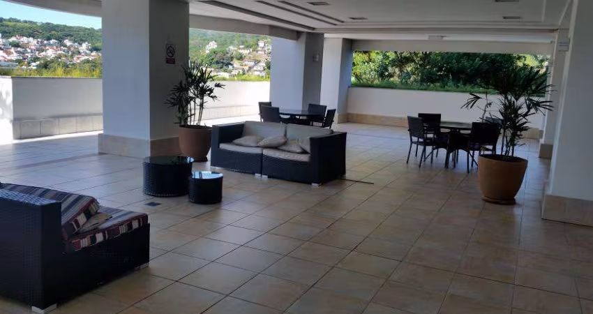 7462 – Apartamento alto padrão todo mobiliado, com 3 dormitórios sendo 1 Suite – Florianópolis