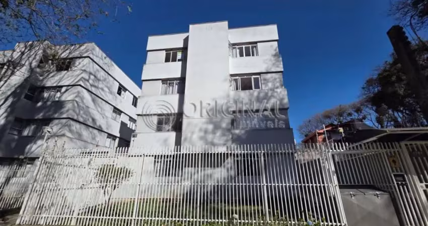 Apartamento com dois quartos para locação no água verde
