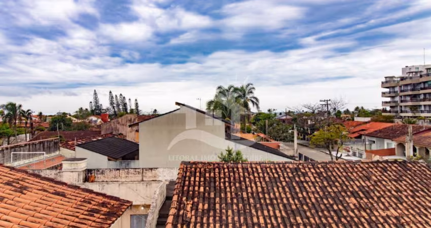 Kitnet Ampla à venda , 1 quarto(s),  sendo 0 suíte(s) (Sem nome) no bairro São João Batista, 300 metros da praia, Peruíbe-SP