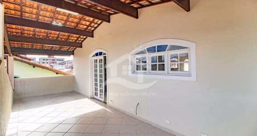 Casa Térrea à venda , 4 quarto(s),  sendo 4 suíte(s)  no bairro Oasis, 240 metros da praia, Peruíbe-SP