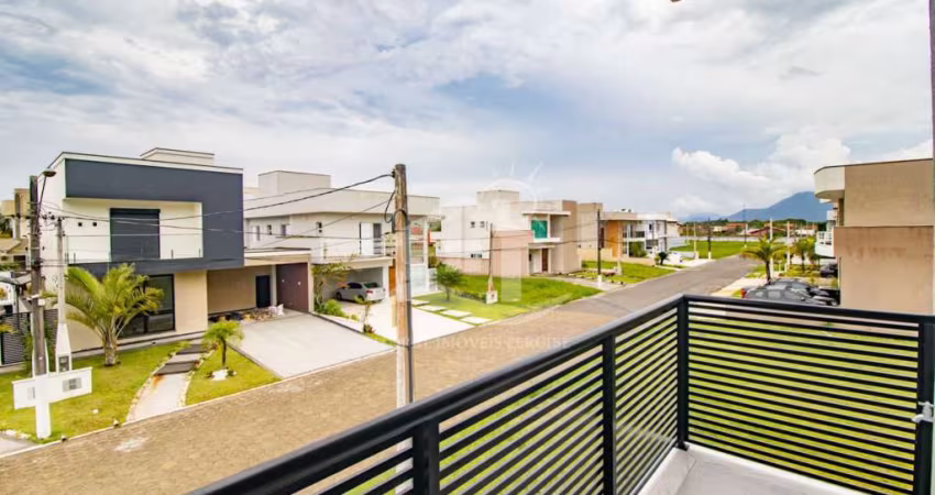 Casa Assobradada à venda , 4 quarto(s),  sendo 3 suíte(s)  no bairro Bougainville Residencial IV, 1000 metros da praia, Peruíbe-SP